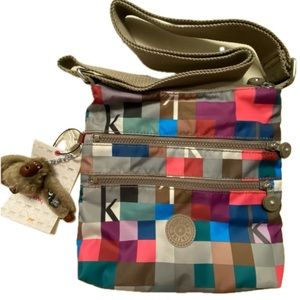 NWT- Kipling Kylee Crossbody Handbag *Smoke free and pet free home